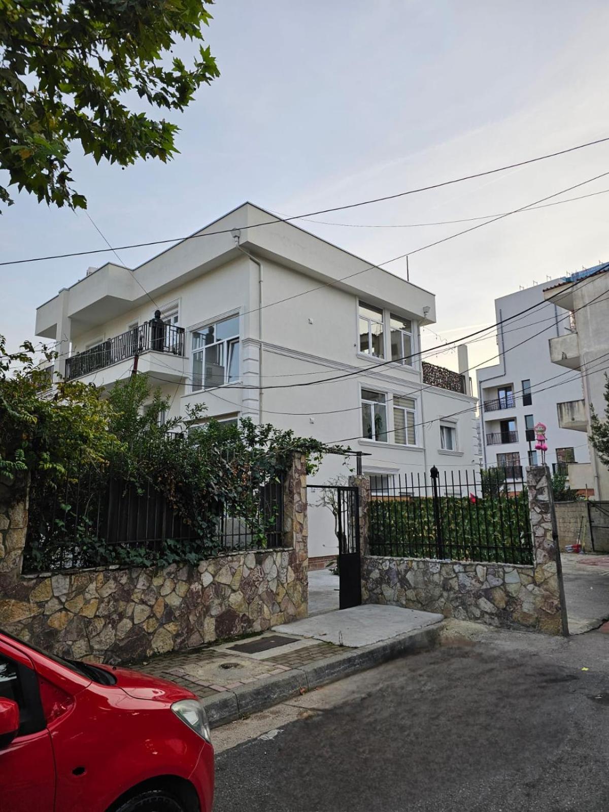 Zazo Apartaments Tiranë Luaran gambar